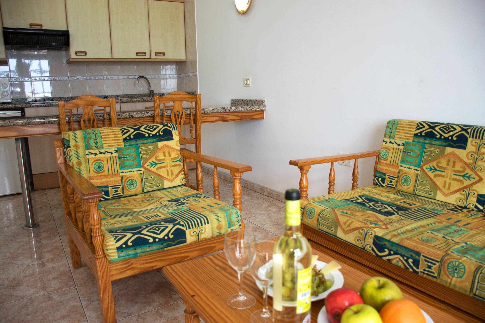 Apartamentos Tisalaya ปูแอร์โตเดลคาร์เมน ภายนอก รูปภาพ